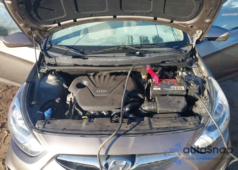 2013 Hyundai Accent Gls z USA, uszkodzony, nr VIN KMHCT4AE8DU424056